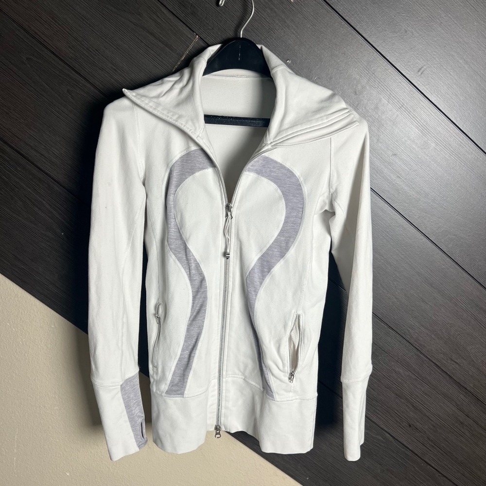 Lululemon Define Scuba Jacket White Gray Full Zip Thumbhole Yoga Size 4